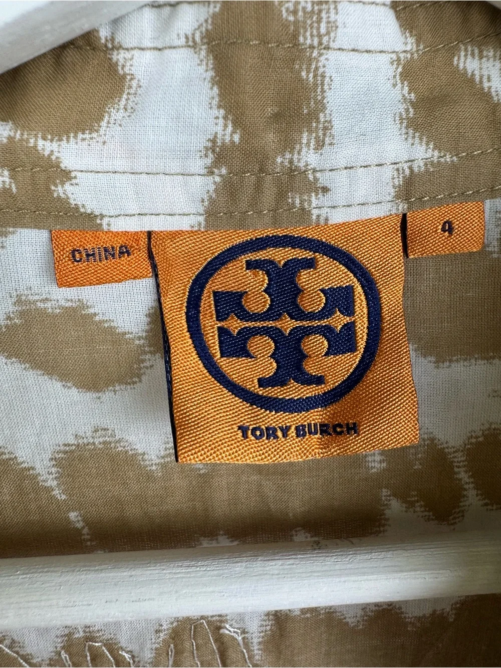 Tory Burch details size